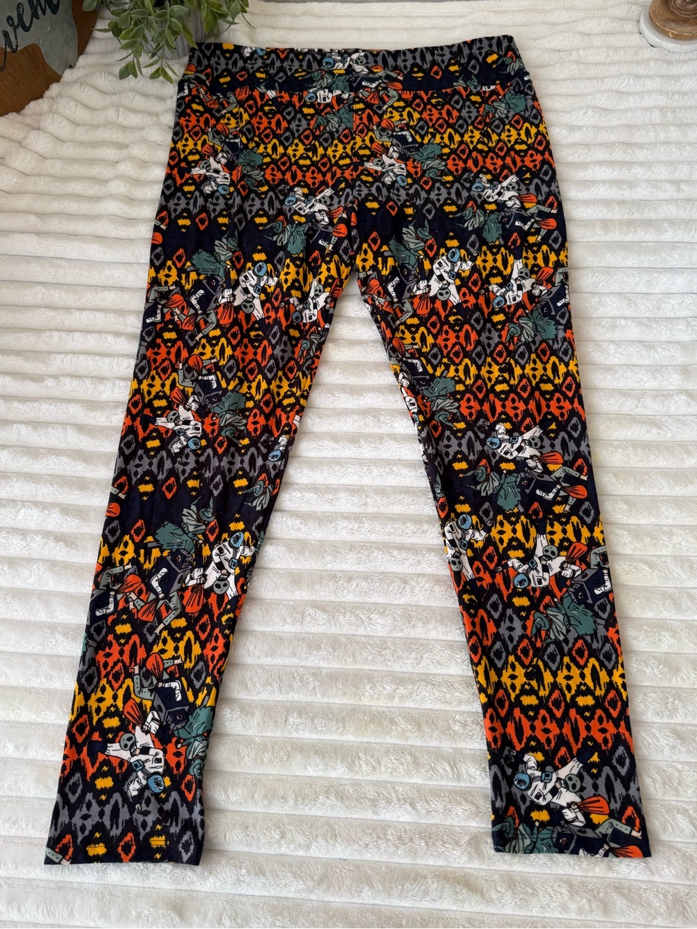 LulaRoe Halloween leggings size TC2